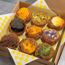Load image into Gallery viewer, Signature Croissant Egg Tarts Box (9pcs)