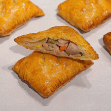 Load image into Gallery viewer, Creamy Chicken Puff