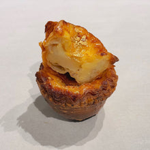 Load image into Gallery viewer, Mochi Croissant Egg Tart