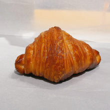 Load image into Gallery viewer, Sea Salt Croissant