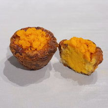 Load image into Gallery viewer, Salted Egg Yolk Mochi Croissant Egg Tart