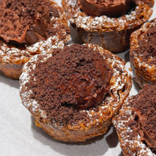 Load image into Gallery viewer, Mochi Chocolate Egg Tart
