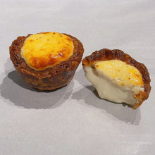 Load image into Gallery viewer, Cheesecake Croissant Tart
